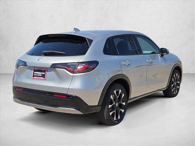Used 2027 Honda HR-V EX-L image 2