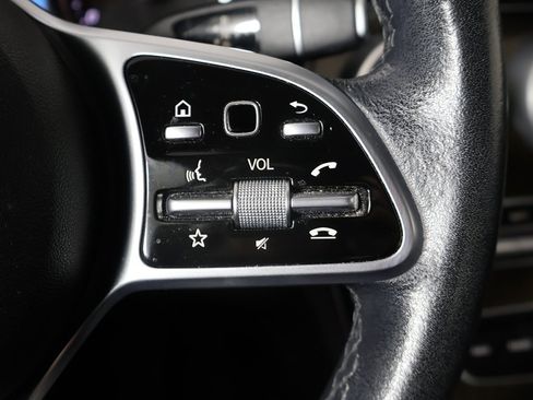 Used 2019 Mercedes-Benz C 300 Sedan w/ Premium Package image 44