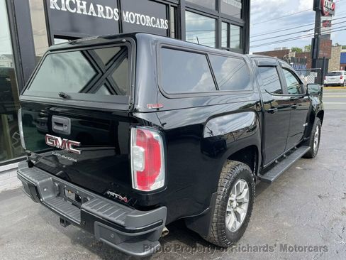 Used 2022 GMC Canyon AT4 w/ Trailering Package AWD/4WD image 7