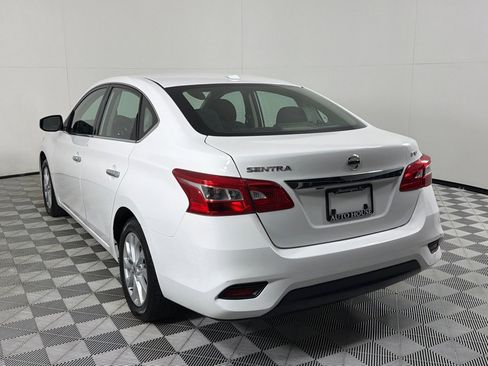 Used 2019 Nissan Sentra SV FWD image 5
