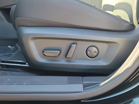 New 2026 Nissan Rogue SV w/ SV Premium Package image 20