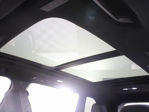 New 2026 Buick Enclave Avenir w/ Super Cruise Package image 11