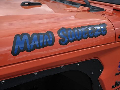 Used 2019 Jeep Wrangler Unlimited Sahara w/ Uconnect 4C Nav & Sound Group image 34