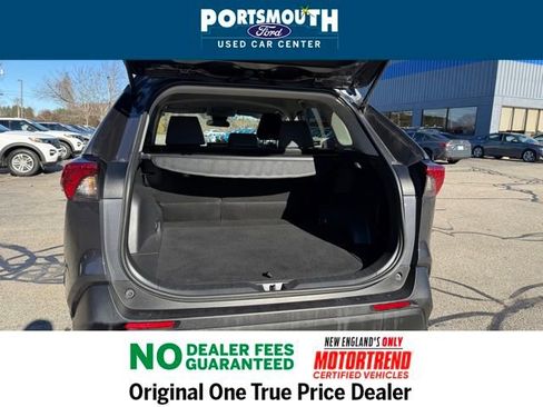 Used 2023 Toyota RAV4 XLE image 12