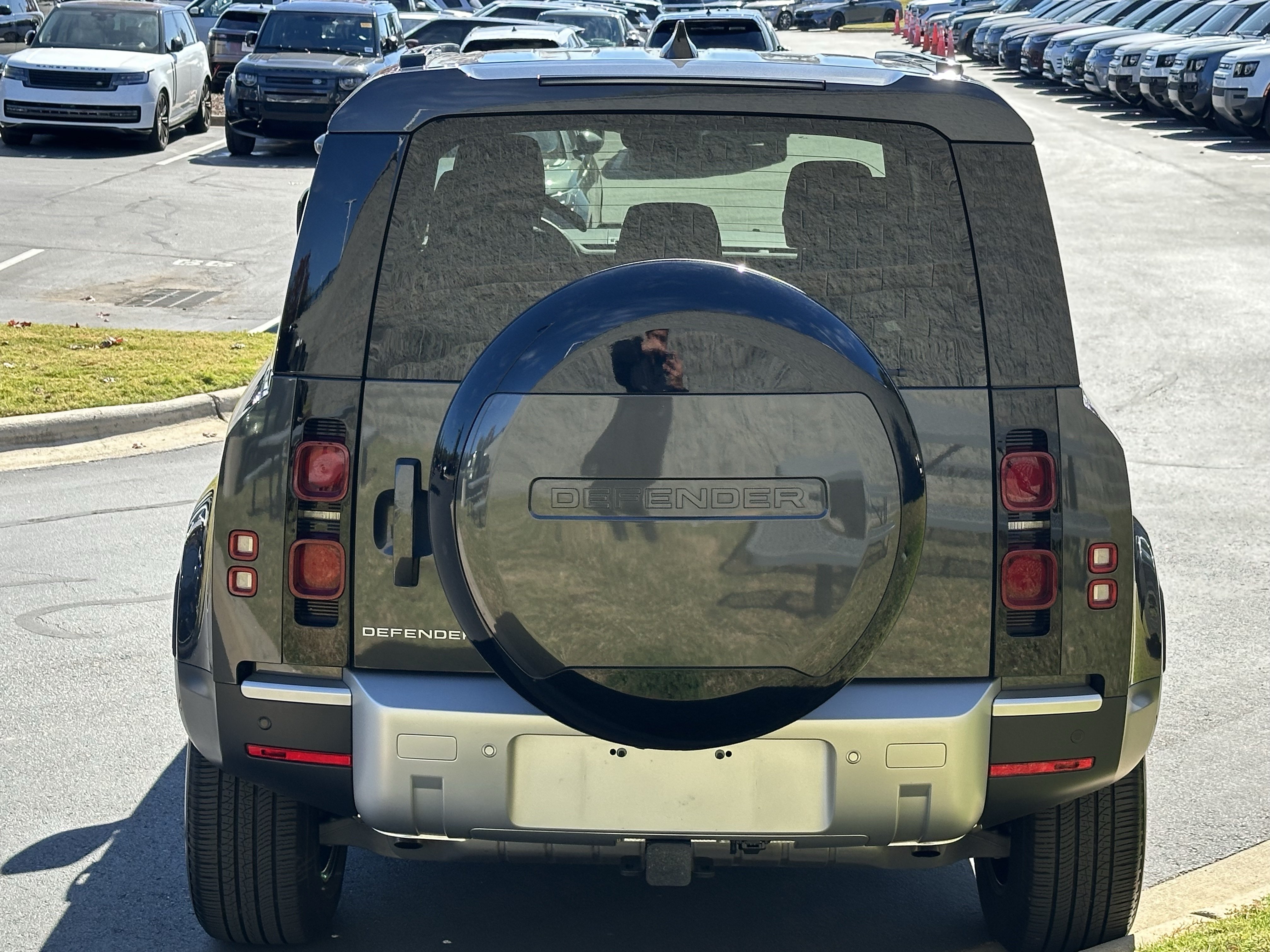 Certified 2025 Land Rover Defender 110 S AWD/4WD image 6