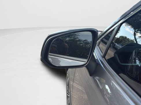 Used 2022 Toyota RAV4 LE AWD/4WD image 23