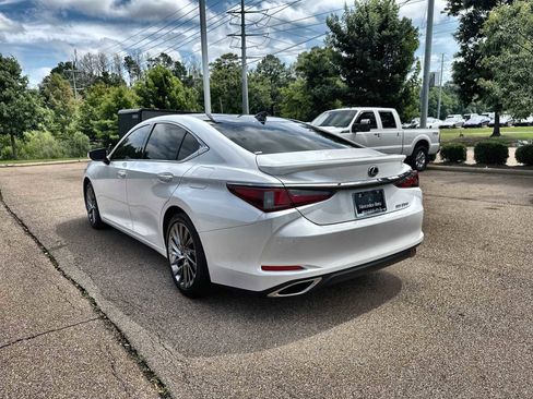 Used 2024 Lexus ES 350 Ultra Luxury w/ Accessory Package (Z2) FWD image 6