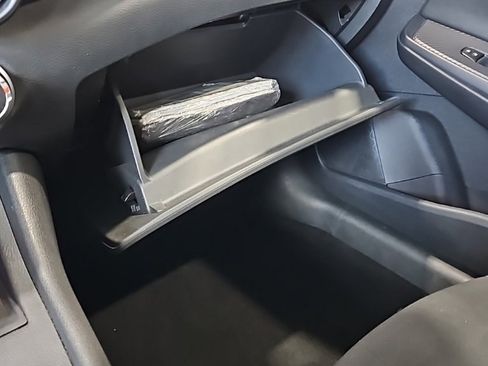 Used 2024 Nissan Sentra SV image 27