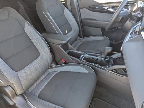 Used 2024 Chevrolet TrailBlazer LT w/ Driver Confidence Package image 11