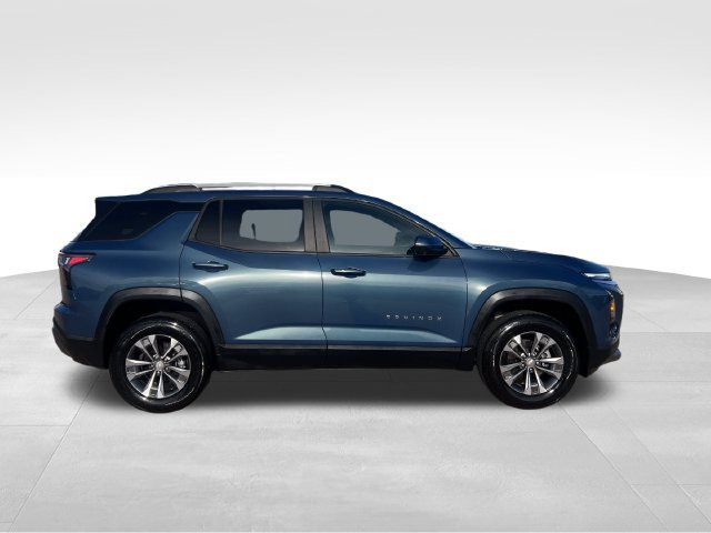 Used 2025 Chevrolet Equinox LT w/ Safety and Technology Package FWD image 8