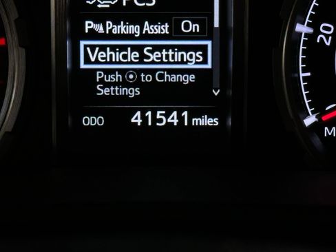 Used 2021 Toyota 4Runner Limited image 20