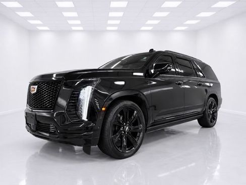 Used 2025 Cadillac Escalade ESV Sport Platinum AWD/4WD image 7