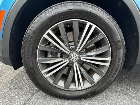 Used 2019 Volkswagen Tiguan SEL AWD/4WD image 10