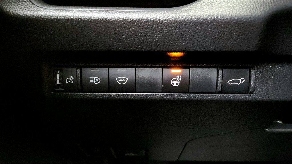 Certified 2024 Toyota RAV4 SE w/ Weather & Moonroof Package AWD/4WD image 33