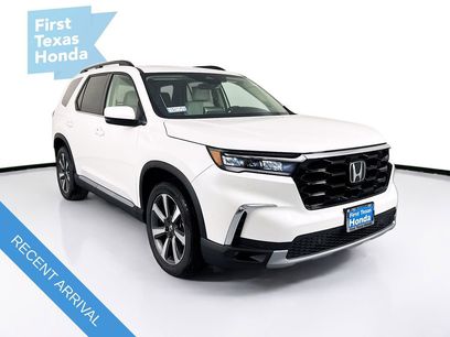 Used 2025 Honda Pilot Touring