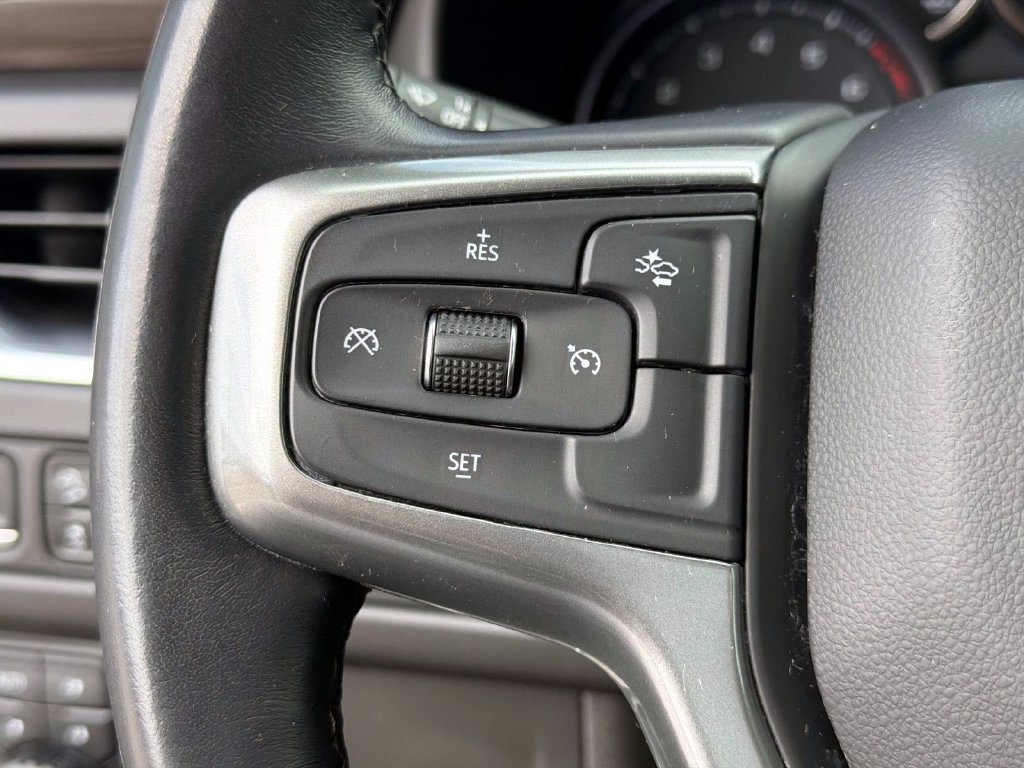 Used 2021 Chevrolet Suburban Z71 w/ Rear Media and Nav Package AWD/4WD image 31