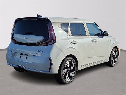 Certified 2023 Kia Soul GT-Line image 6