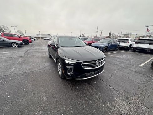 Used 2022 Buick Envision Essence w/ Safety Package image 7