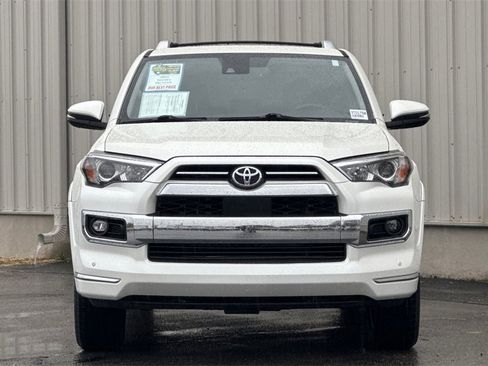 Used 2021 Toyota 4Runner Limited image 10