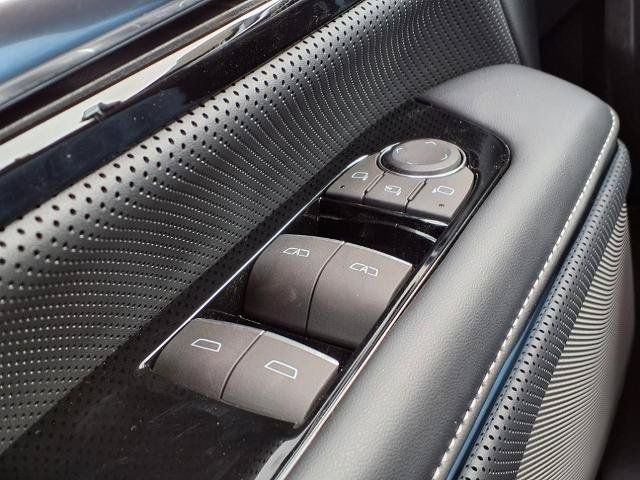 New 2025 GMC Sierra EV Denali AWD/4WD image 16