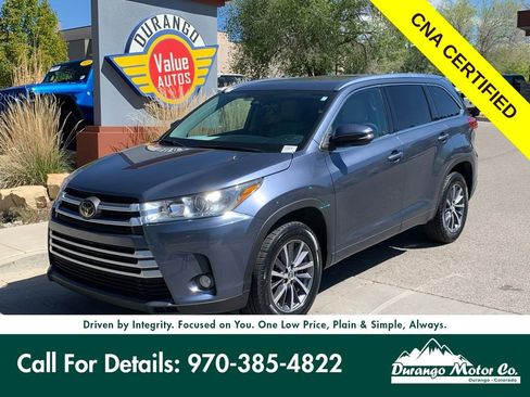 Used 2018 Toyota Highlander XLE FWD image 1