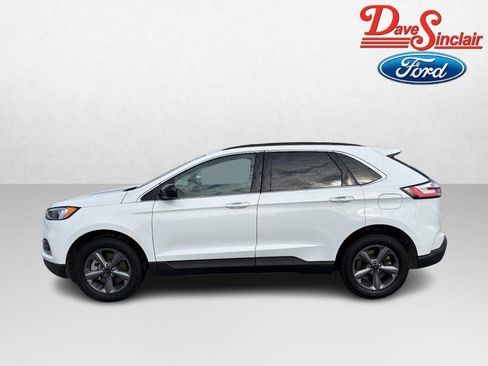 Used 2022 Ford Edge SEL w/ Sport Appearance Package image 10