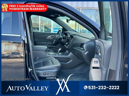 Used 2022 Chevrolet Traverse Premier w/ LPO, Floor Liner Package AWD/4WD image 19