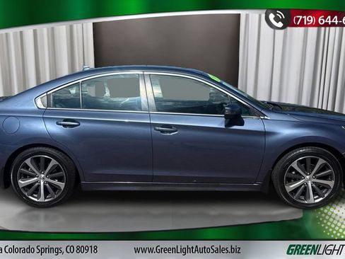Used 2017 Subaru Legacy 2.5i Limited AWD/4WD image 6