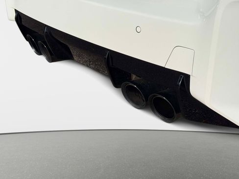 Used 2024 BMW M2 w/ Lighting Package image 25