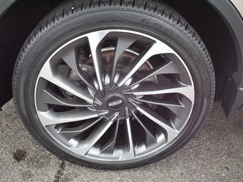 Used 2020 Lincoln Aviator Reserve w/ Equipment Group 202A AWD/4WD image 61