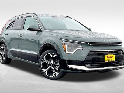 New 2025 Kia Niro SX Touring