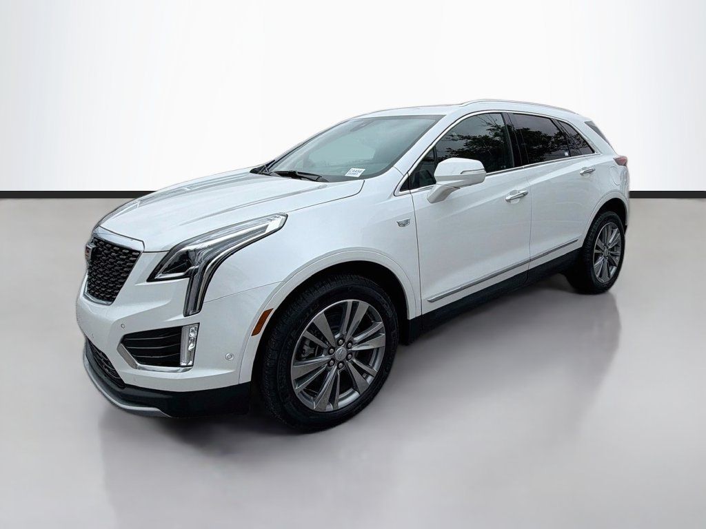 Used 2025 Cadillac XT5 Premium Luxury w/ Technology Package AWD/4WD image 1