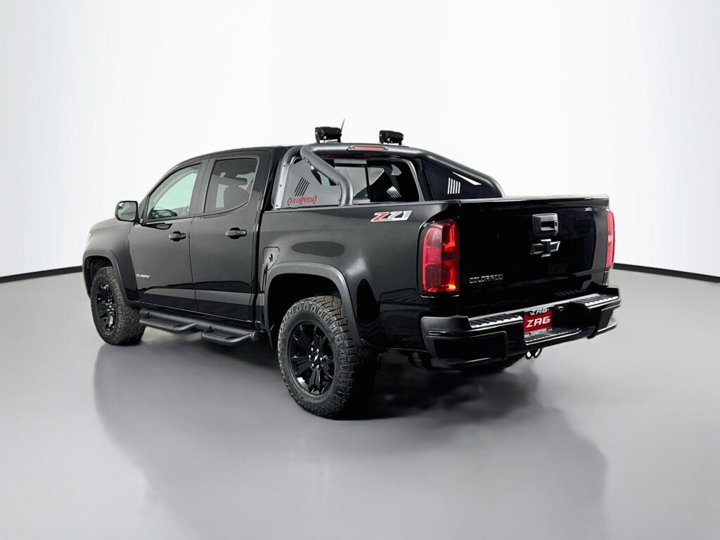 Used 2016 Chevrolet Colorado Z71 AWD/4WD image 3