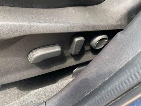 Used 2019 Subaru Forester Limited AWD/4WD image 33