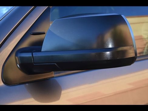 Used 2016 Toyota Tundra SR5 w/ SR5 Upgrade Package image 50