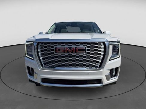 Certified 2024 GMC Yukon XL Denali w/ Denali Reserve Package image 3