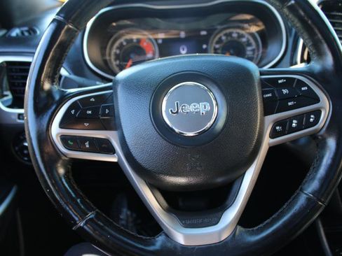 Used 2021 Jeep Cherokee High Altitude image 10