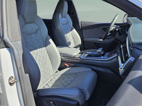 Used 2022 Audi SQ8 Prestige w/ Prestige Package image 39