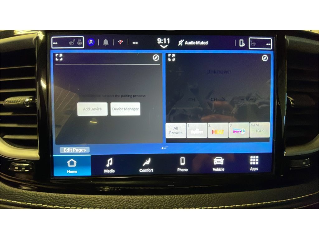 Used 2026 Chrysler Pacifica Select FWD image 13