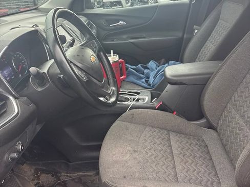 Used 2023 Chevrolet Equinox LT FWD image 4
