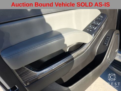 Used 2016 Chevrolet Tahoe LT w/ Texas Edition Package image 8