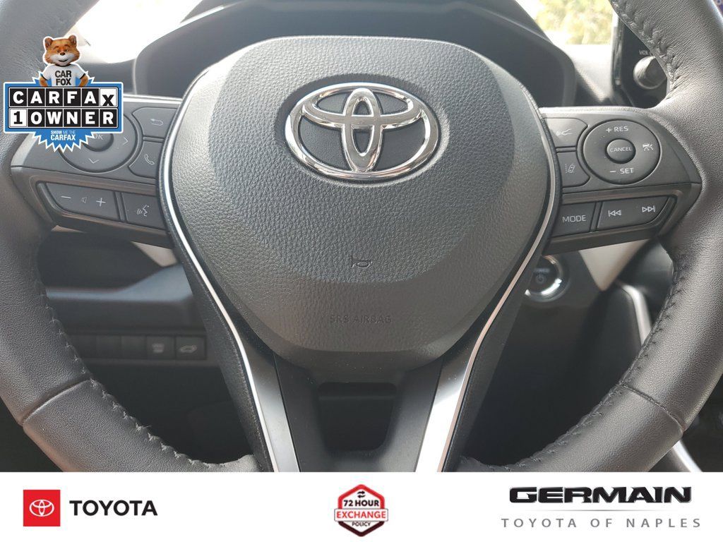Used 2023 Toyota RAV4 Limited AWD/4WD image 23