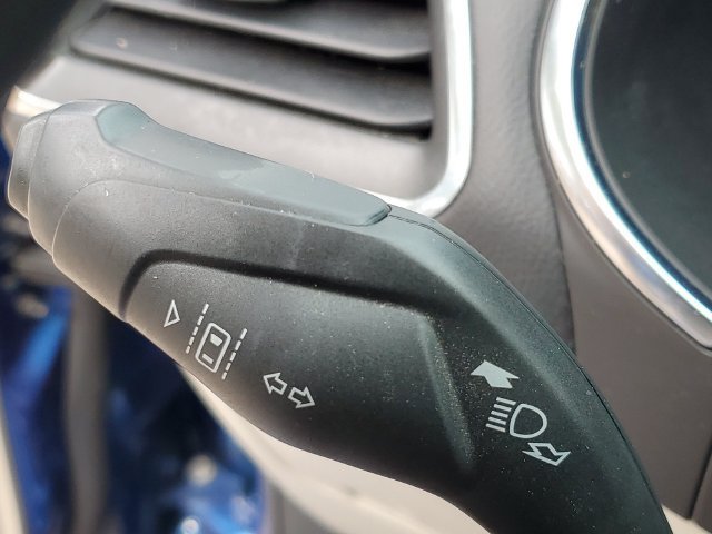 Used 2021 Ford Edge Titanium w/ Equipment Group 301A FWD image 11