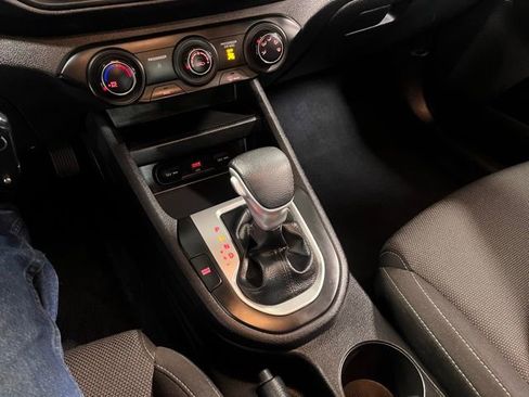 Used 2023 Kia Forte LXS w/ LXS Technology Package image 28