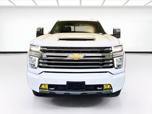 Used 2022 Chevrolet Silverado 3500 High Country AWD/4WD image 2