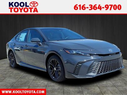 New 2025 Toyota Camry SE