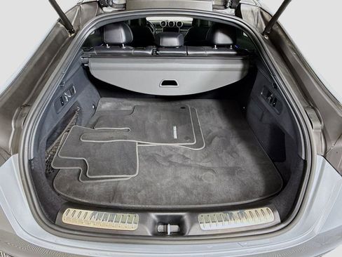 Used 2024 Mercedes-Benz GLC 300 4MATIC w/ AMG Line image 26