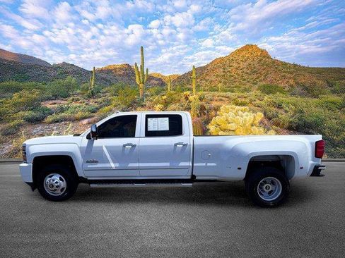 Used 2016 Chevrolet Silverado 3500 High Country w/ Duramax Plus Package AWD/4WD image 8