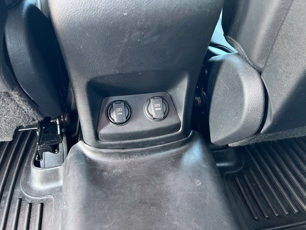 Used 2020 Kia Sportage EX AWD/4WD image 22
