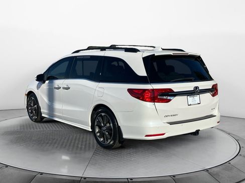 Certified 2024 Honda Odyssey Elite image 5